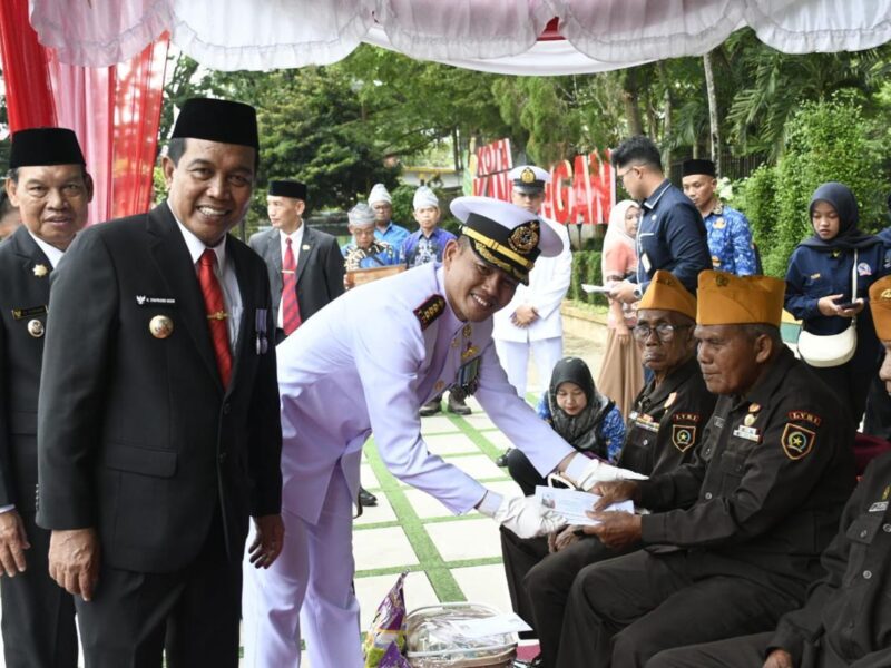 Danlanal Banjarmasin Pimpin Upacara HUT Ke-77 Proklamasi Pemerintahan Gubernur Tentara ALRI Divisi IV Pertahanan Kalimantan Tahun 2026
