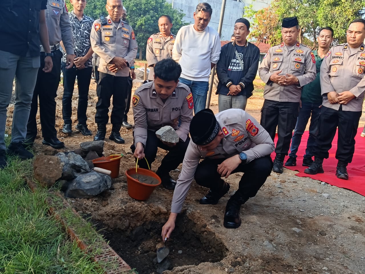 Polres Cirebon Kota Bangun Masjid Adz Dzikra-Sauyunan Jaga Lembur, Simbol Pelayanan Humanis untuk Masyarakat