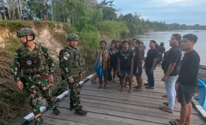 Koops TNI Habema Evakuasi 44 Pendulang Emas dari Gangguan OPM di Pegunungan Bintang