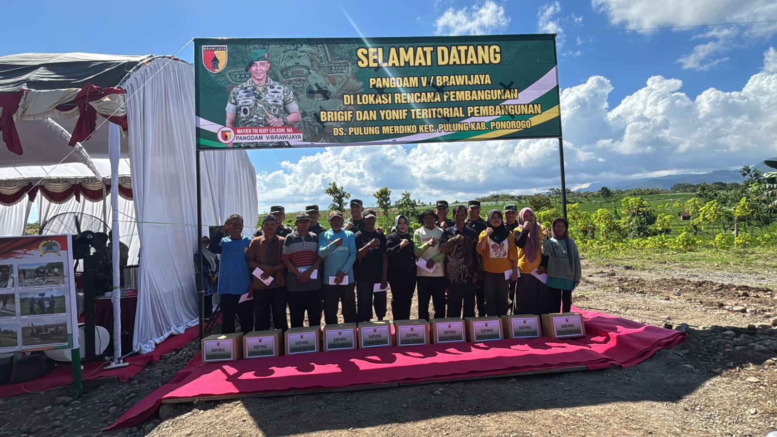 Pangdam V/Brawijaya Tinjau Lokasi Brigif TP dan Yonif TP, serta Tinjau Jembatan Perintis Garuda di Ponorogo