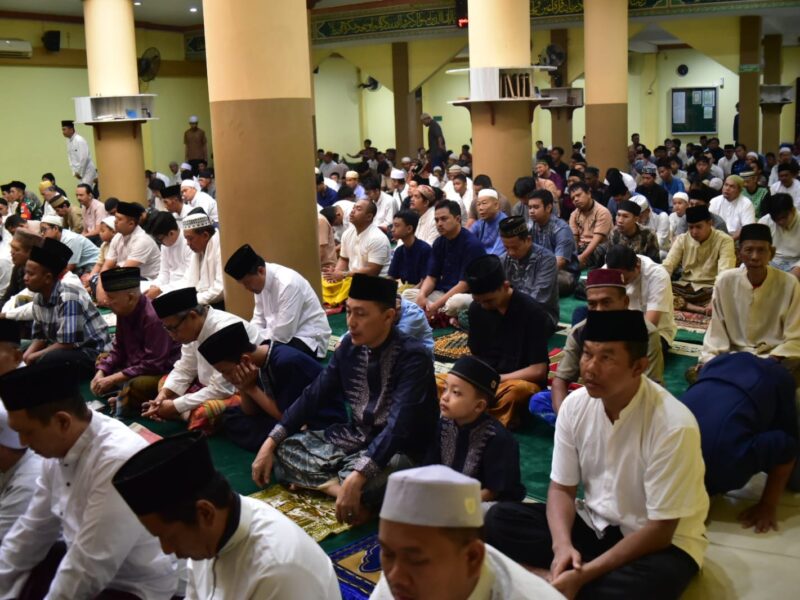 Bertindak Sebagai Imam Dan Khatib, Kolonel Sus Dr.H.Muttaqin, M.A., Sampaikan 3 Pilar Ibadah Kurban Pada Salat ID 1447 H