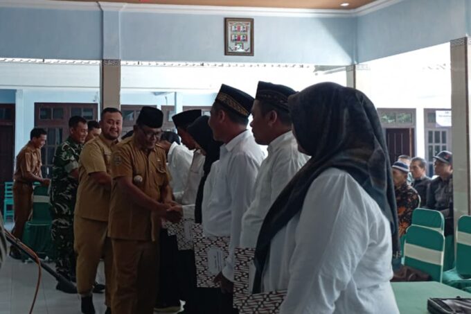 TNI-Polri dan Pemkab Trenggalek, Kawal Pelantikan Panitia Pengangkatan Perangkat Desa Craken