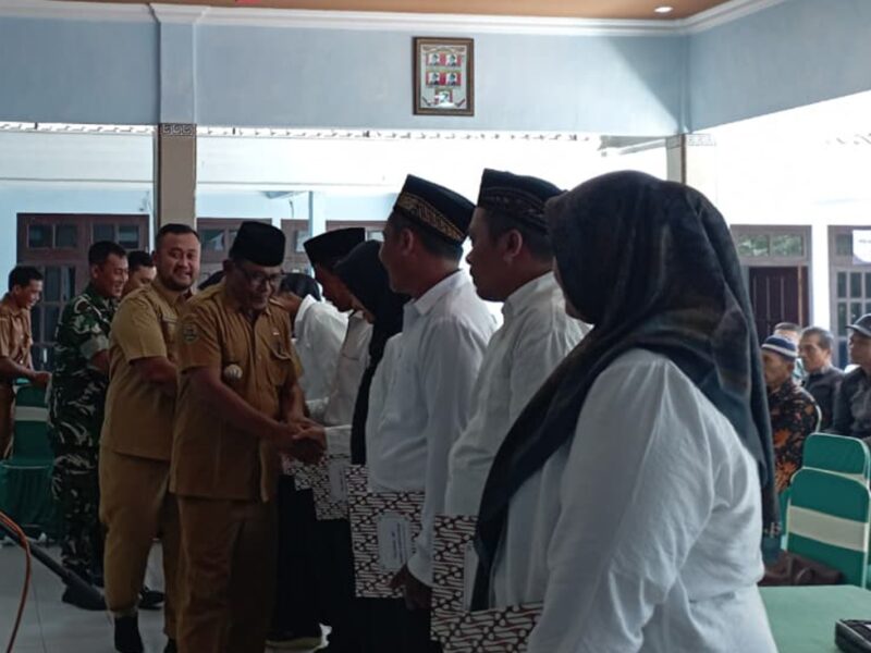 TNI-Polri dan Pemkab Trenggalek, Kawal Pelantikan Panitia Pengangkatan Perangkat Desa Craken