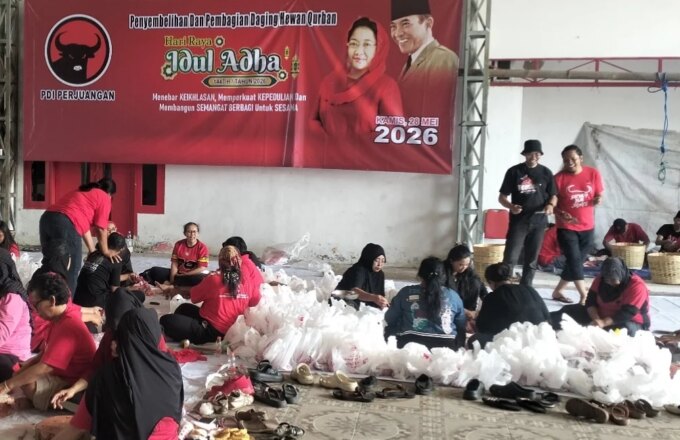DPC PDIP Kota Malang Salurkan 2500 Paket Daging Kurban ke Masyarakat – Detiktoday.com