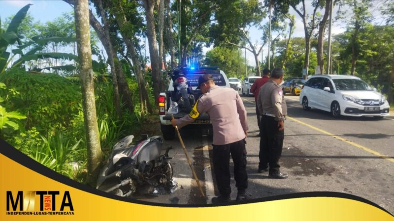 Kecelakaan Maut di Gondang Tulungagung, Bus Serempet Pemotor hingga Terjatuh ke Depan Avanza – Detiktoday.com