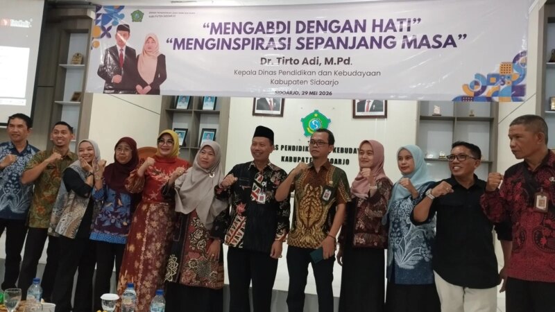 Pelepasan Purnabakti Kadisdik Sidoarjo Dr. Tirto Adi M.Pd., Tetap Mengabdi di Dunia Pendidikan – Detiktoday.com