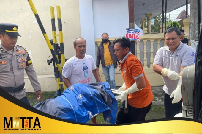Pria Asal Kedungwaru Meninggal Mendadak di Tepi Jalan Perumahan Tulungagung Permai, Polisi Pastikan Tidak Ada Tanda Kekerasan – Detiktoday.com