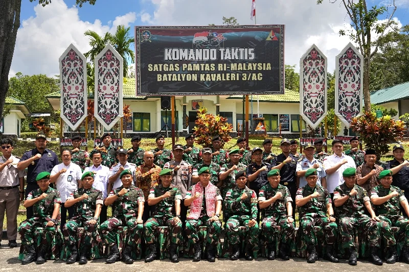 Pangdam XII/Tpr Turun ke Pos Kotis Nanga Badau, Pesan Tegas untuk Prajurit Andhaka Cakti – Detiktoday.com
