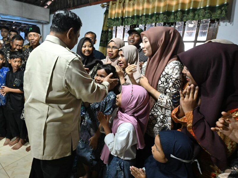 Panglima TNI Dampingi Presiden Prabowo Resmikan Museum Ibu Marsinah di Nganjuk