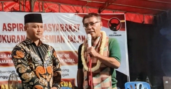 Bangun Jalan di Manggungsari, Samuel Wattimena Fokus pada Peningkatan Literasi dan SDM