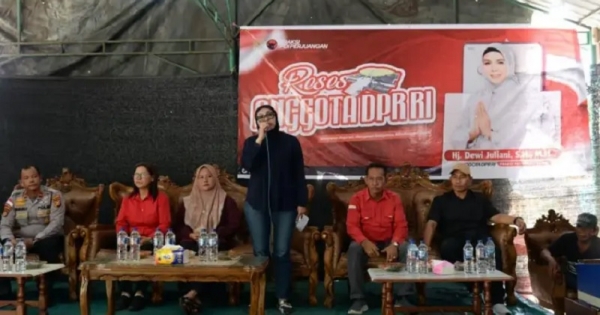 Dewi Juliani Serap Aspirasi Warga Meranti Lewat Dialog Interaktif