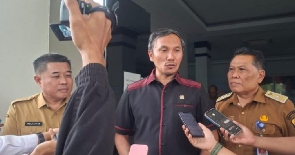 Edi Purwanto Desak Percepatan Perbaikan 7 Jembatan Putus & Jalan Padang Lamo