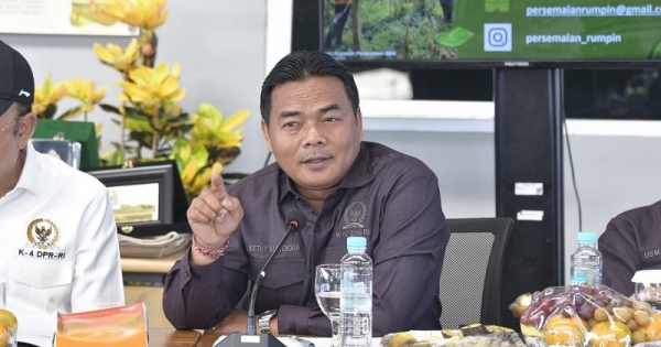 I Ketut Suwendra: Negara Tak Boleh Kalah Oleh Permainan Harga Singkong. Petani Lampung: Suwendra Bela Petani Singkong
