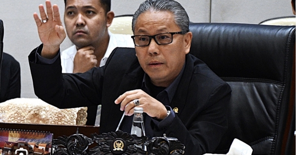 Kritisi Klaim Stabilitas Rupiah, DPR Pertanyakan Kinerja Bank Indonesia