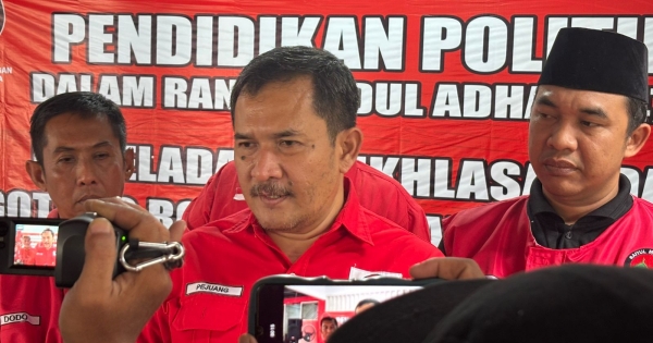 Kurban 5 Sapi & 5 Kambing, DPC PDI Perjuangan Yogyakarta Berbagi Daging Kurban di Idul Adha 1447 H