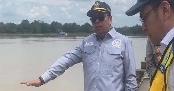 Lasarus Tegaskan Persoalan Infrastruktur Jalan di Sintang Hampir Merata di Berbagai Wilayah