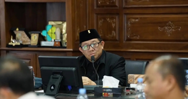 Lindungi Driver Ojol, DPRD Jatim Inisiasi Raperda Transportasi Sewa Berbasis Aplikasi