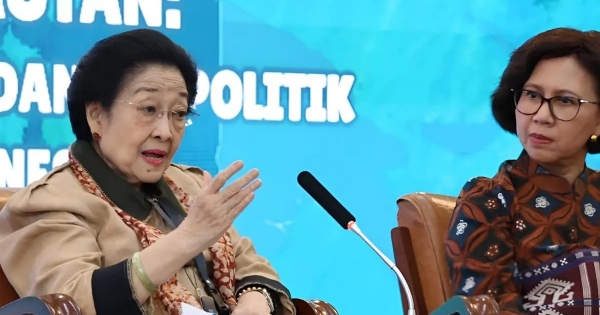 Megawati Menangis Saksikan Film 'Pesta Babi', Kritisi Alih Fungsi Hutan Jadi Sawit