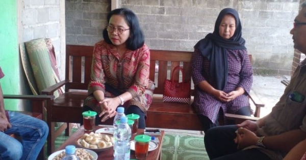 MY Esti Wijayati Tolak Penghapusan Prodi Keguruan!