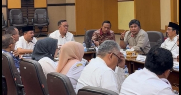 Pemerintahan Bukan Ruang Bebas Tanpa Batas