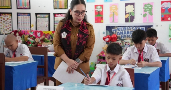 Vanda Sarundajang Buka Naskah USAJ SD 2026, Tekankan Integritas Pendidikan di Minahasa