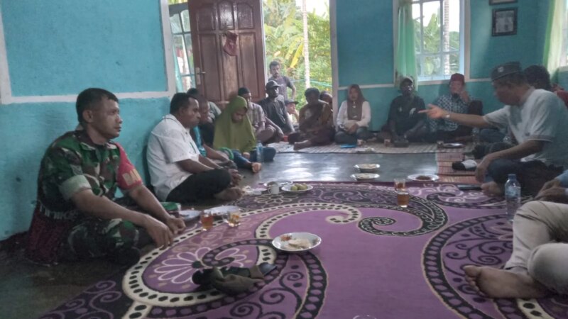 Dukung Program Strategis Nasiona, Babinsa Danaweria Perkuat Sinergi dengan Aparatur dan Tokoh Adat – Detiktoday.com