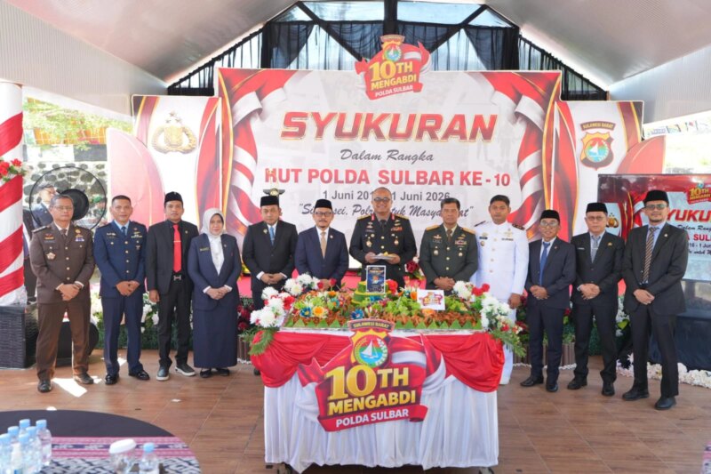 HUT ke-10 Polda Sulbar, Suhardi Duka Tekankan Pentingnya Kemitraan Polisi dan Pemerintah – Detiktoday.com
