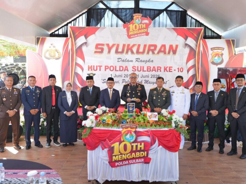 HUT ke-10 Polda Sulbar, Suhardi Duka Tekankan Pentingnya Kemitraan Polisi dan Pemerintah – Detiktoday.com