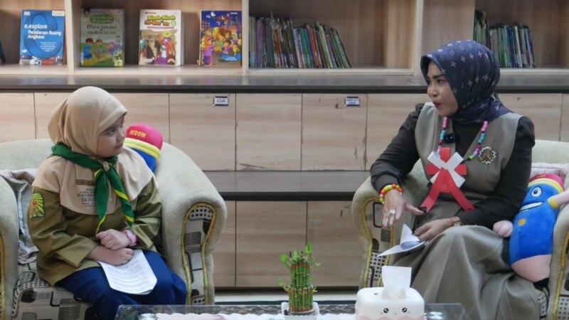 Wabup Mimik Idayana Jadi Narasumber Podcast SD Muhammadiyah 3 Ikrom Taman Sidoarjo, Ajak Siswa Berani Bermimpi – Detiktoday.com