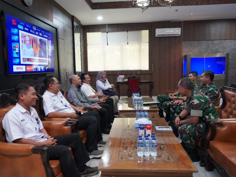 Perkuat Sinergisitas, Kasdam IV/Diponegoro Terima Audiensi PT. Pos Indonesia Regional IV
