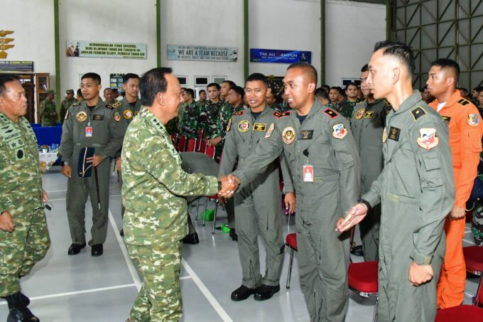 Wakasau Tinjau Kesiapan Operasional Satuan TNI AU di Subang, Tekankan Profesionalisme dan Kualitas SDM