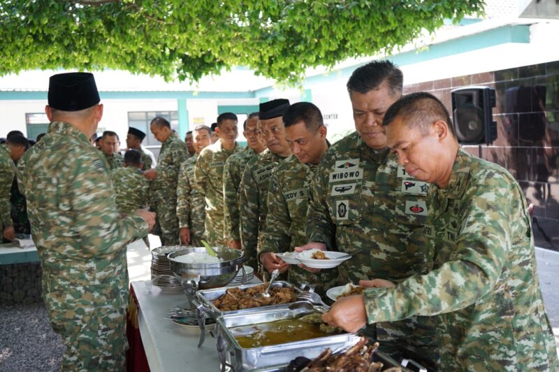 Lewat Momen Sederhana, Danrem 081/DSJ Rawat Kebersamaan dan Soliditas Satuan