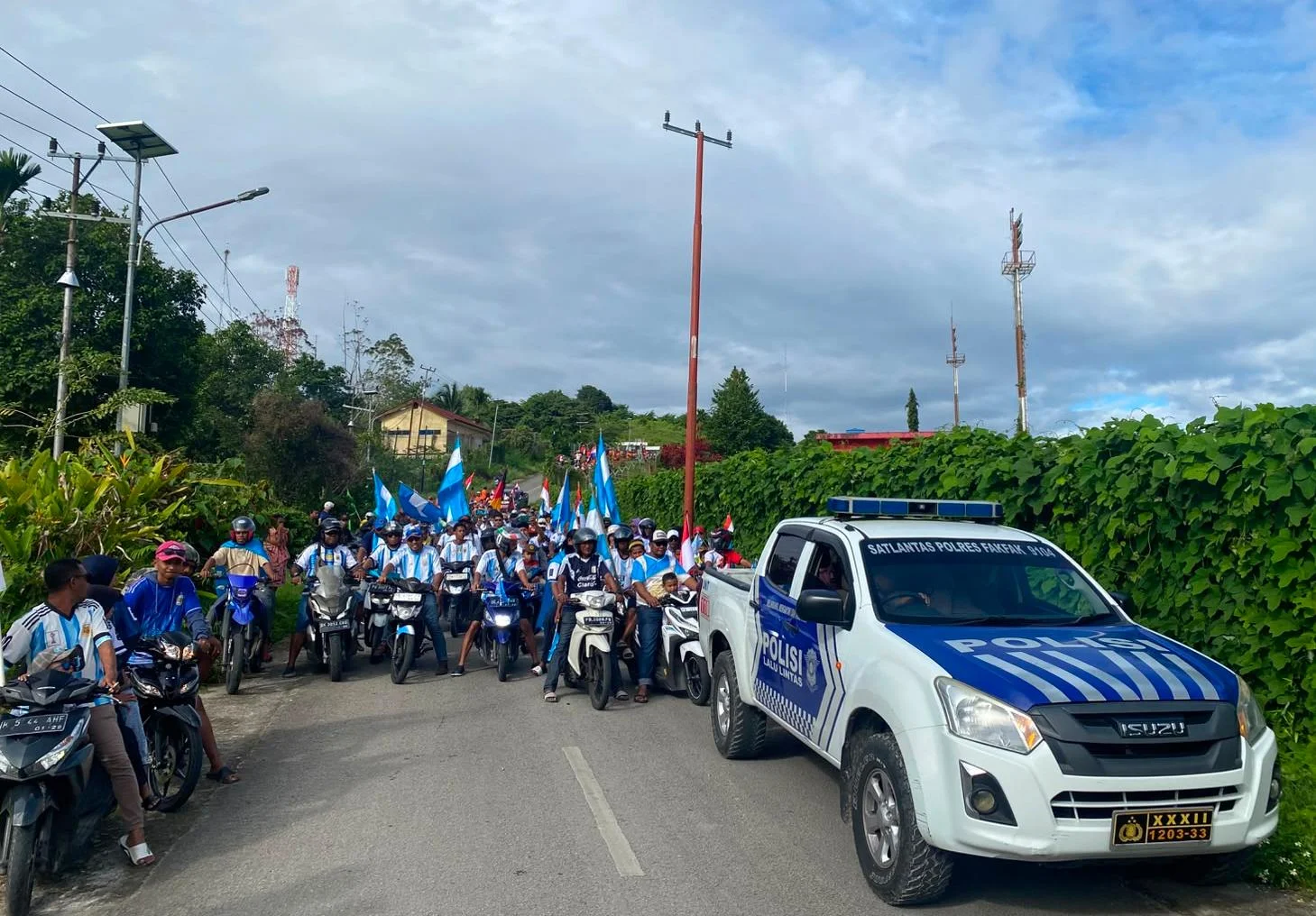 Kapolres Fakfak Perintahkan Puluhan Personil Amankan Pawai Akbar Fifa World Cup 2026  – Detiktoday.com