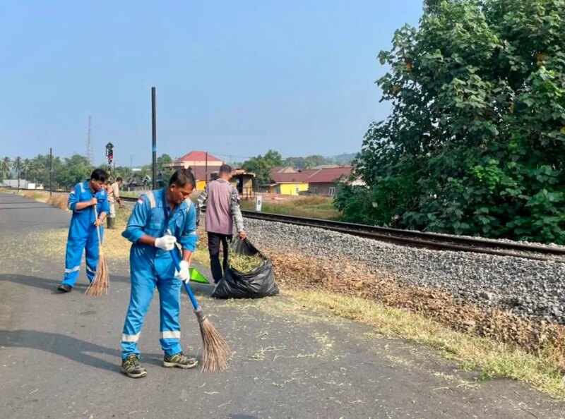 Gotong Royong Jaga Lingkungan, Pertamina Patra Niaga Regional Sumbagsel dan Masyarakat Kota Negara Kumpulkan 280 Kg Sampah – Detiktoday.com