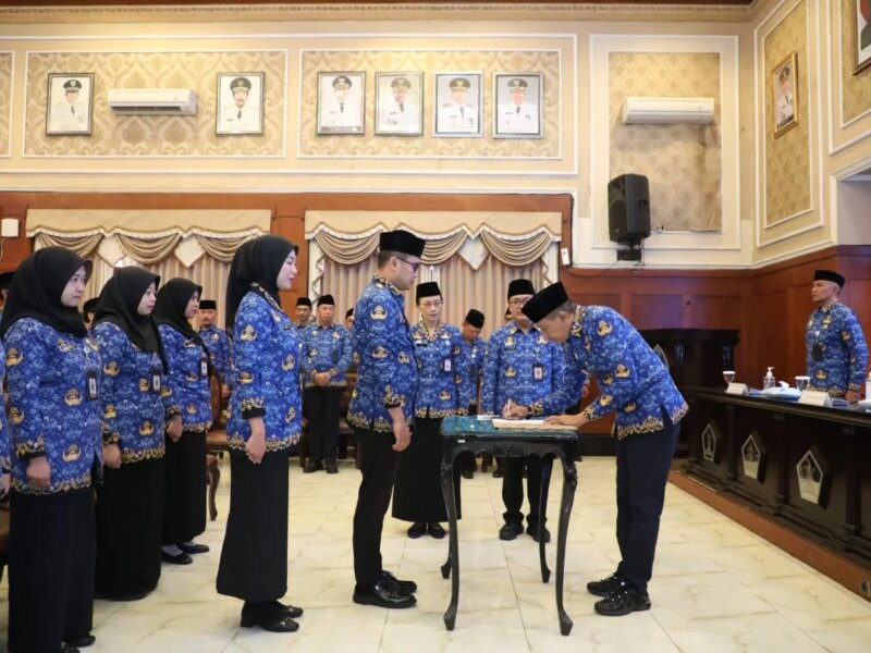 Walikota Malang Lantik Pejabat Fungsional, Begini Amanat Wahyu Hidayat – Detiktoday.com