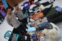 Jelang HUT Bhayangkara ke-80, Polresta Sidoarjo Diwarnai Aksi Donor Darah – Detiktoday.com