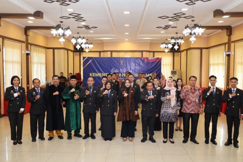 Kemenkum Jambi Lantik Pejabat dan PNS Baru, Jonson Siagian Tegaskan Integritas dan Profesionalisme ASN – Detiktoday.com