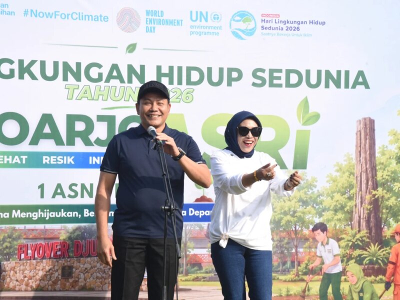 Bupati Sidoarjo Subandi dan Wabup Mimik Kompak Tanam Pohon di Peringatan Hari Lingkungan Hidup Sedunia 2026 – Detiktoday.com