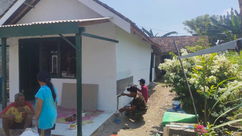 Rumah Baru Harapan Baru, Babinsa Wates Kawal Penyelesaian Rutilahu Ibu Maratus