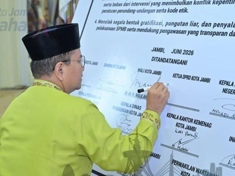 Wali Kota Jambi Pimpin Penandatanganan Komitmen SPMB 2026, Tegaskan Sekolah Gratis dan Bebas Gratifikasi – Detiktoday.com