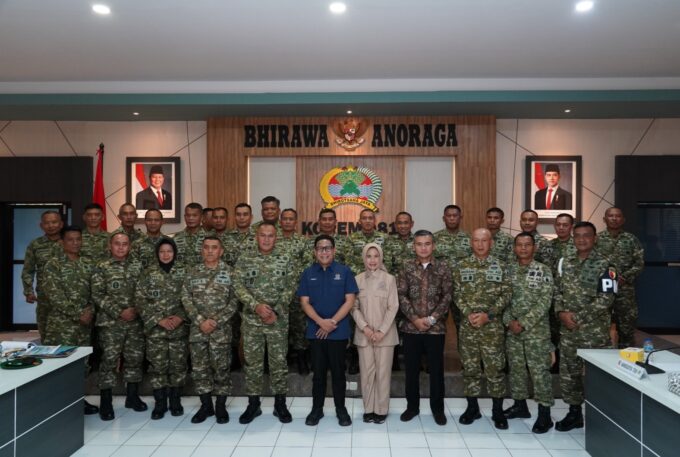 Korem 081/DSJ Terima Kunjungan Kerja Komisi I DPR RI
