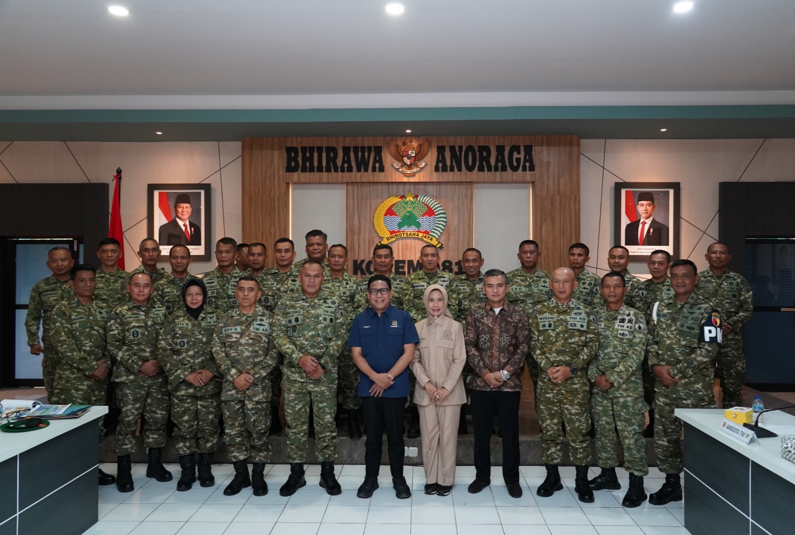 Korem 081/DSJ Terima Kunjungan Kerja Komisi I DPR RI