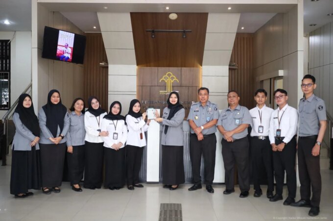 Kanwil Kemenkum Jambi Lepas Lima Peserta MagangHub Batch 3, Bekali Pengalaman Kerja di Dunia Birokrasi – Detiktoday.com