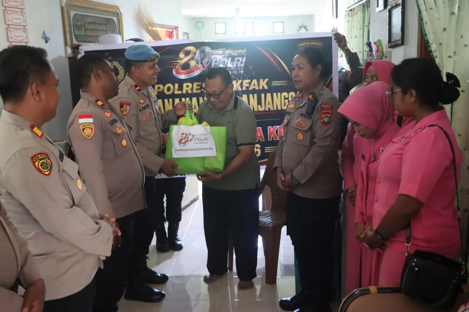 Jelang HUT Bhayangkara ke-80, Polres Fakfak Jaga Tradisi Setia Kepada Purna dan Warakawuri – Detiktoday.com