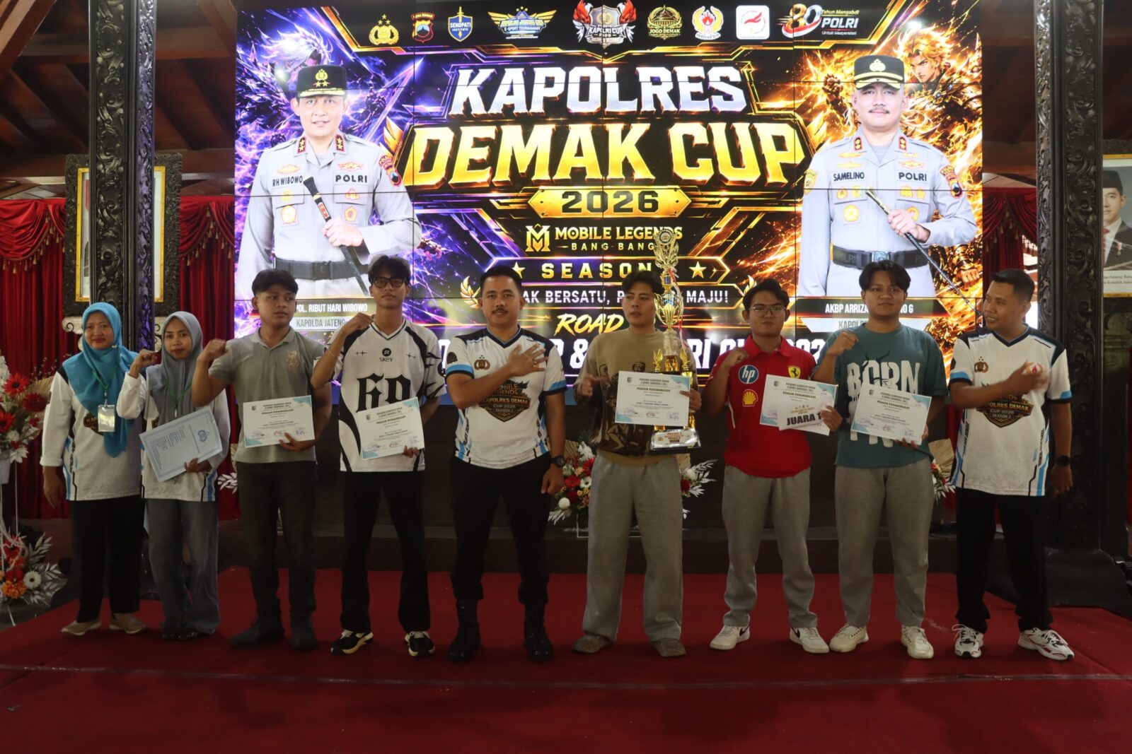 Kapolres Serahkan Hadiah Kapolres Cup, Dua Juara Siap Berlaga di Tingkat Jateng