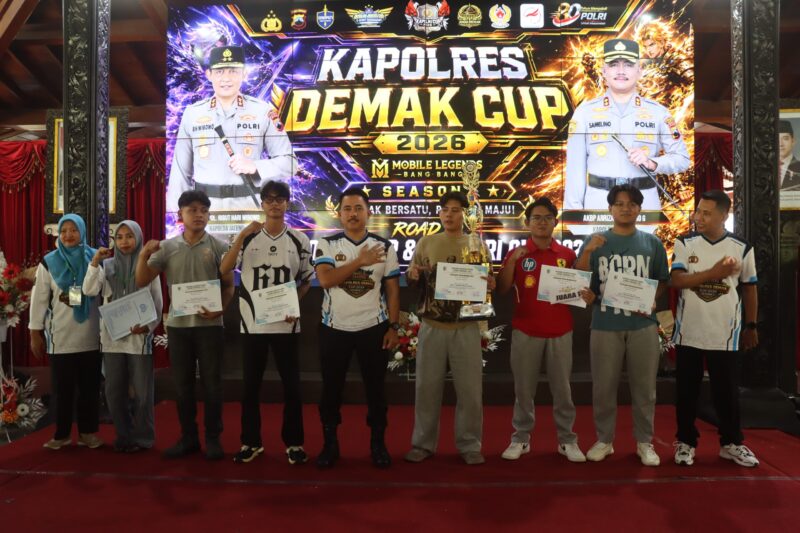 Kapolres Serahkan Hadiah Kapolres Cup, Dua Juara Siap Berlaga di Tingkat Jateng