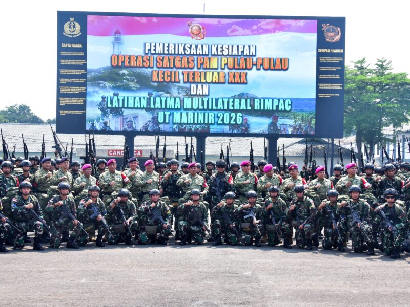 PANGKORMAR TUMBUHKAN SEMANGAT DAN PERIKSA KESIAPAN SATUAN UNSUR TUGAS MARINIR LATMA MULTILATERAL RIMPAC 2026