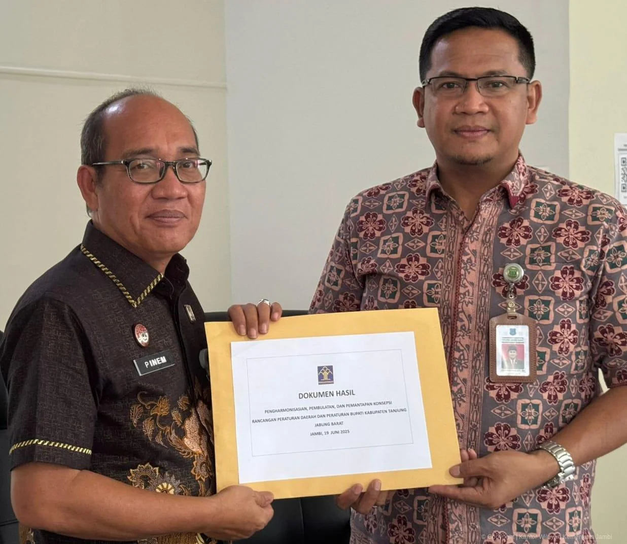 Kanwil Kemenkum Jambi Harmonisasi Dua Rancangan Regulasi Tanjabbar, Perkuat Arah Pembangunan dan Tata Kelola ASN – Detiktoday.com