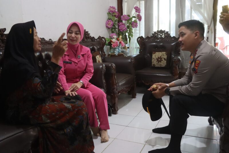 Kapolres Demak Kunjungi Purnawirawan yang Sakit, Wujud Penghormatan kepada Senior Polri