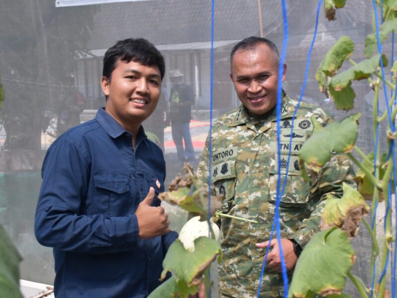 Danrem Untoro Puji Semangat Petani Milenial di Ngawi